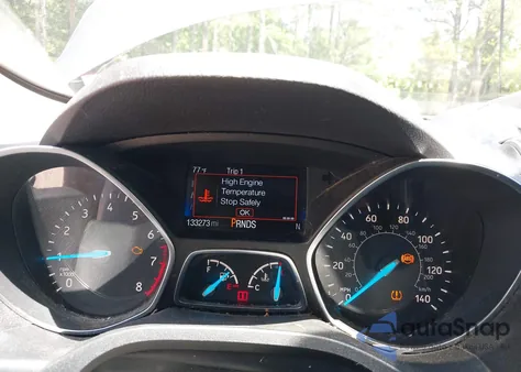 2017 Ford Escape Titanium z USA, uszkodzony, nr VIN 1FMCU9JD5HUD71601